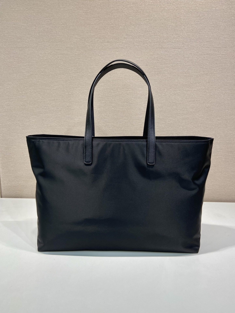 Pra*a tote bags